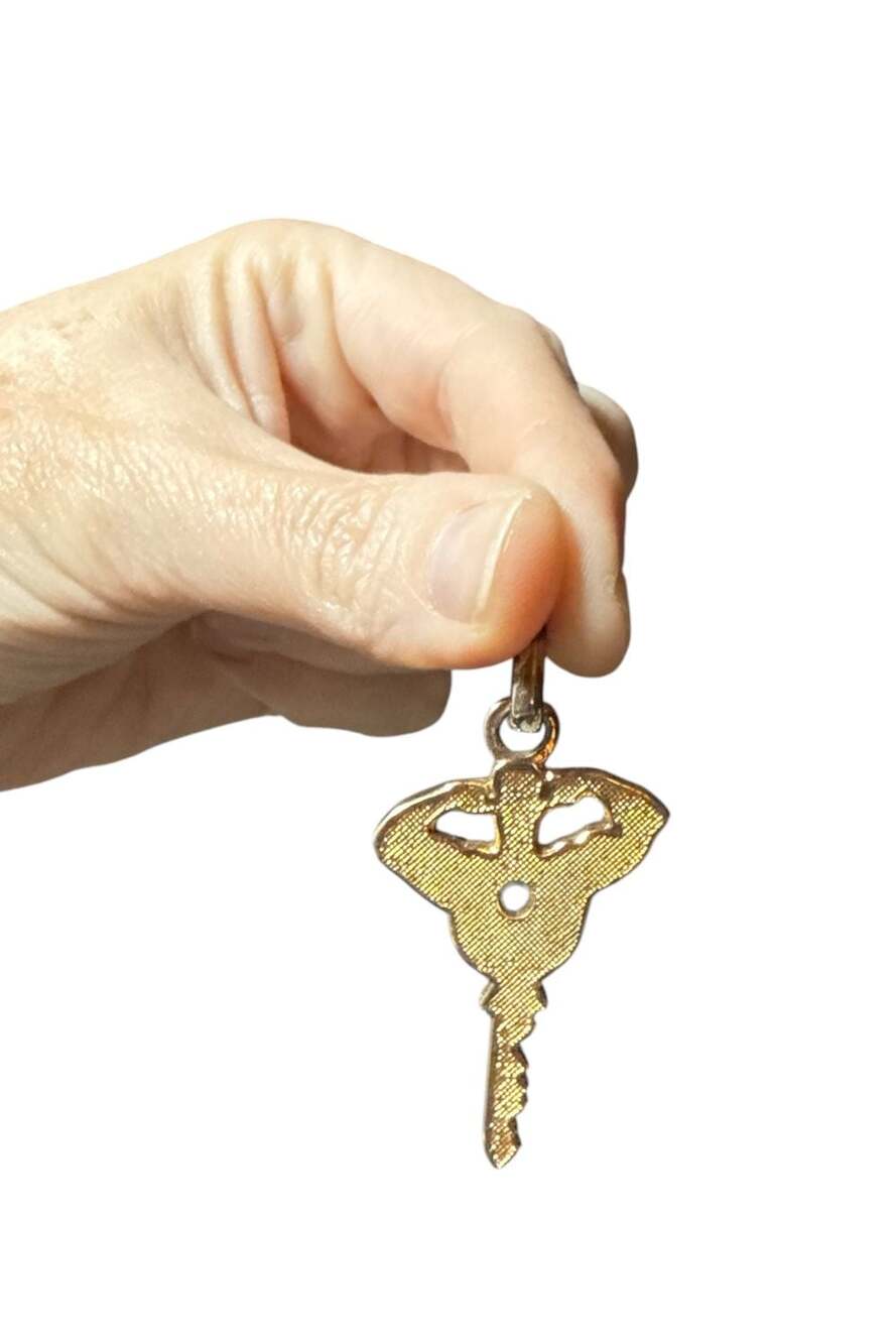Vintage Gold Tone Textured Key Shaped Pendant Charm